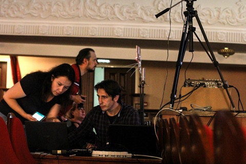 Фото-репортаж: Как в прямом эфире идут трансляции программ Приморской филармонии — фоторепортаж