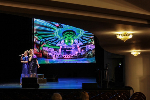 Фото-репортаж: Как в прямом эфире идут трансляции программ Приморской филармонии — фоторепортаж