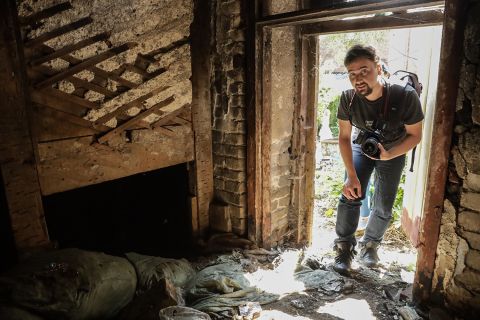 Фото-репортаж: Двухэтажный туалет пытаются отжать в историческом центре Владивостока