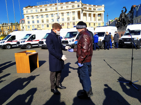 Фото-репортаж: Парк автомобилей медицинских учреждений Приморья существенно пополнился