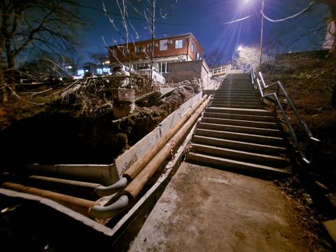 Фото-репортаж: Сроки восстановления дворов после ремонта теплотрасс во Владивостоке сорваны на два месяца