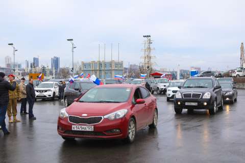 Фото-репортаж: Zа мир! Приморье восстает против нацизма