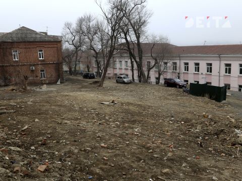 Фото-репортаж: Снести или оставить: судьбу жильцов целой улицы решают во Владивостоке