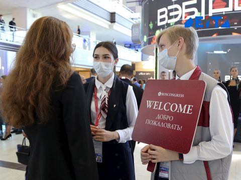 Фото-репортаж: Как прошел ВЭФ-2022 во Владивостоке - фоторепортаж
