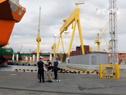 Фото-репортаж: «Звезда» ушла в космос: первые отечественные супертанкеры показали Путину на ВЭФ