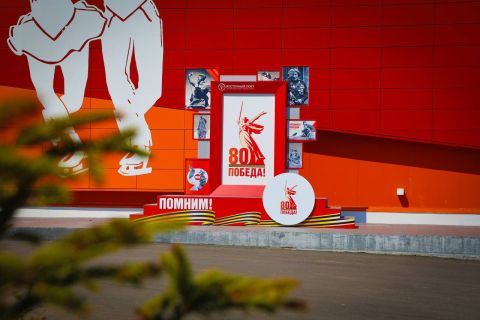 Фото-репортаж: «Восточники» и жители Врангеля масштабно отпраздновали День Победы