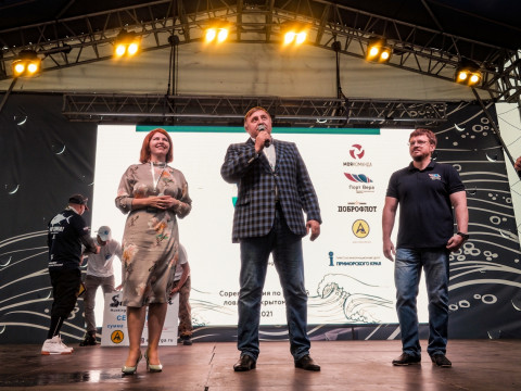 Фото-репортаж: Азарт, выдержка и богатые уловы: рыбаки-любители Приморья сразились в открытом море