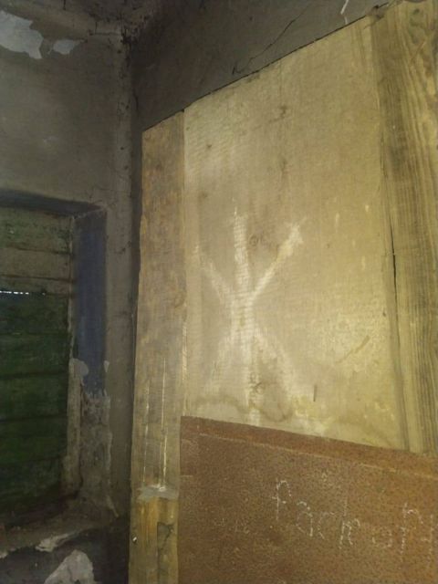 Фото-репортаж: Битва за исторический туалет развернулась в центре Владивостока