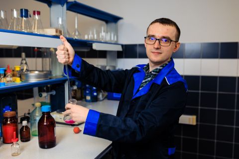 Фото-репортаж: НЗМУ обеспечивает работой молодежь Приморья