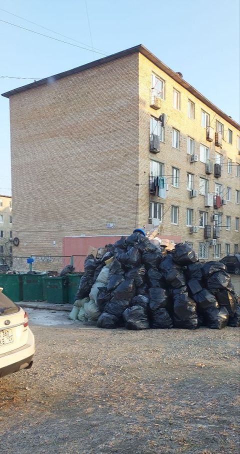 Фото-репортаж: Мусор продолжает захватывать города Приморья