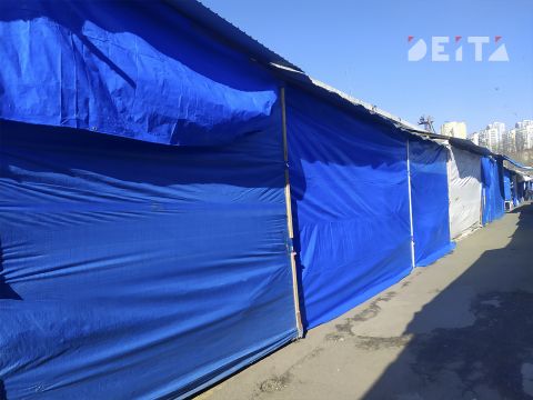 Фото-репортаж: «Спортивка» осиротела: во Владивостоке продолжают сносить крупный рынок