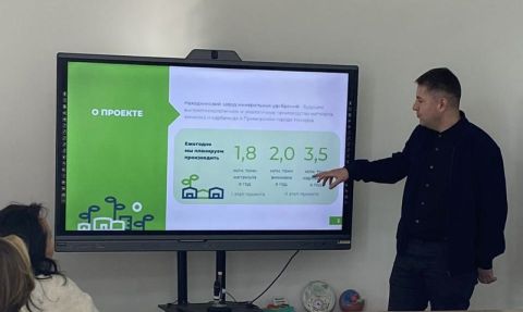 Фото-репортаж: НЗМУ обеспечивает стабильной работой студентов-выпускников