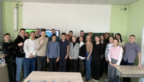 Фото-репортаж: НЗМУ обеспечивает стабильной работой студентов-выпускников