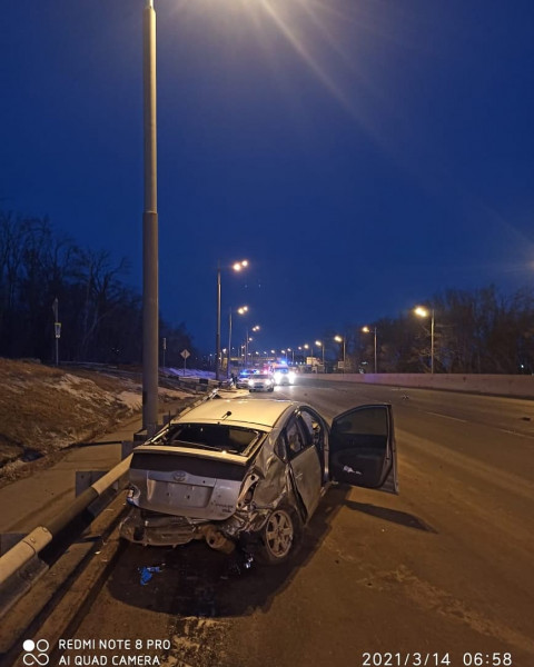Фото-репортаж: В пригороде Владивостока насмерть сбили сотрудника ГИБДД