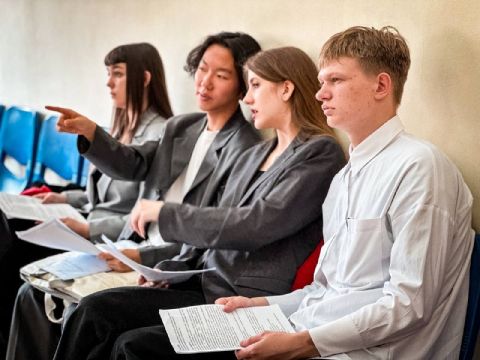 Фото-репортаж: «Формула успеха» поможет школьникам Находки при поступлении в вузы