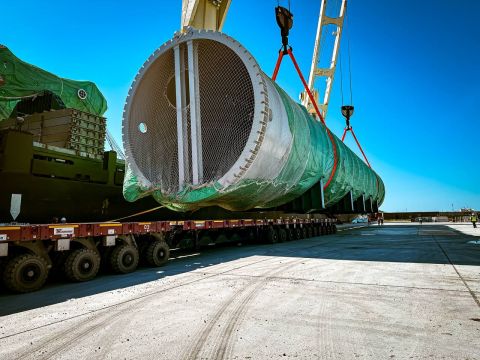 Фото-репортаж: НЗМУ завершает подготовку к установке оборудования завода