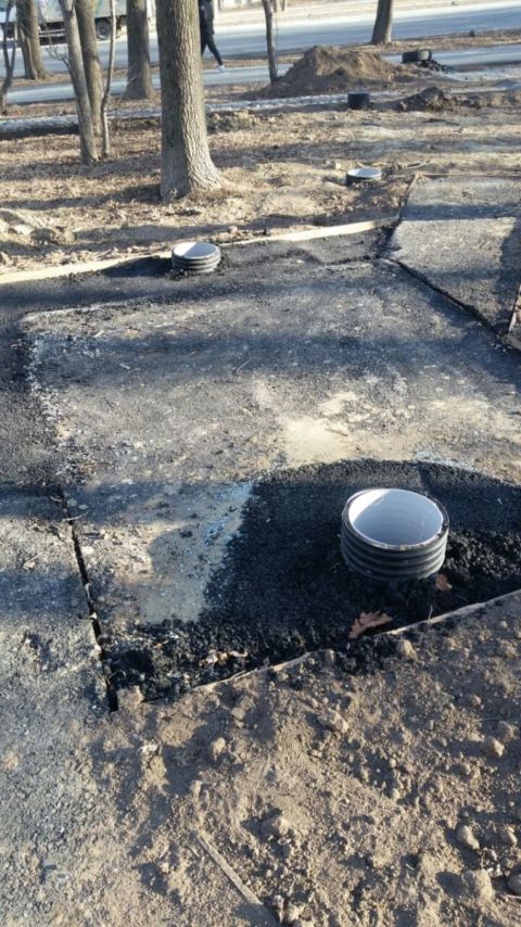 Фото-репортаж: Две недели до приёмки: на "Тропе здоровья" в Находке с апреля не могут уложить асфальт