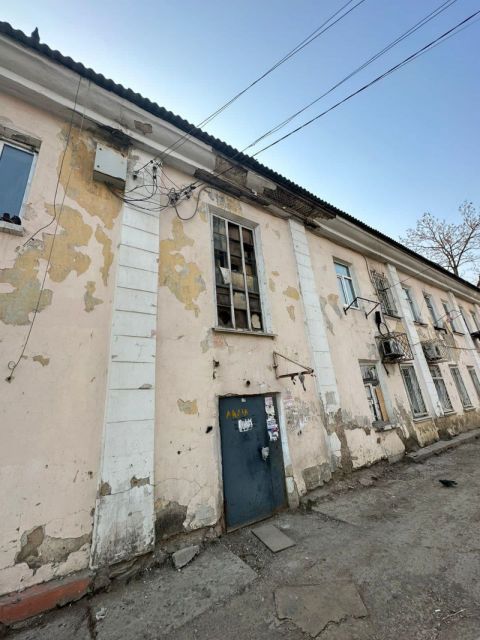 Фото-репортаж: На "воздушные ворота Приморья" с земли без слёз не взглянешь