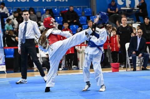 Фото-репортаж: Спортсмены «Восточника» трижды поднимались на пьедестал почета на турнире по тхэквондо во Владивостоке