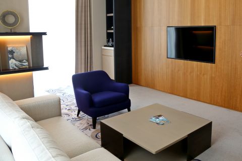 Фото-репортаж: Экс-Хаятт готовится принимать гостей Владивостока - фоторепортаж