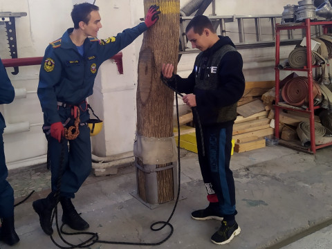 Фото-репортаж: Школьники Приморья могут попробовать разные профессии