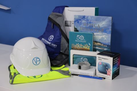 Фото-репортаж: «Восточный Порт» подвёл итоги конкурса «Охрана труда глазами детей»