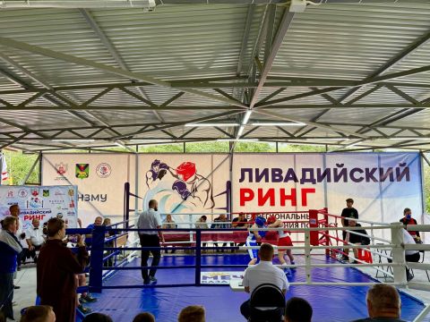 Фото-репортаж: НЗМУ помогает растить поколение чемпионов по боксу