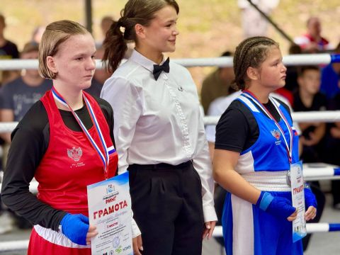 Фото-репортаж: НЗМУ помогает растить поколение чемпионов по боксу