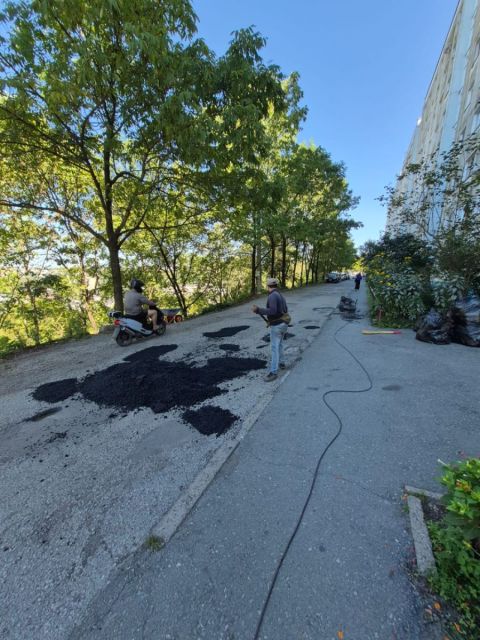 Фото-репортаж: Владивостокцы за свой счёт ремонтируют дороги при бездействии чиновников