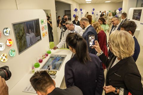 Фото-репортаж: Первый музей биотехнологий открыли во Владивостоке