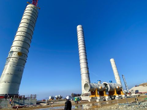 Фото-репортаж: Восемь единиц оборудования уже установлено на площадке НЗМУ