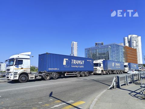Фото-репортаж: Вынос портов решит проблему большегрузов: перевозчики оценили транспортный каркас Владивостока