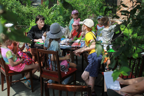 Фото-репортаж: Город как музей: историю узнают на прогулках