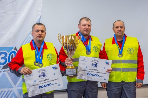 Фото-репортаж: «Восточный Порт» определил «Лучших про профессии»