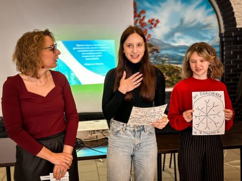 Фото-репортаж: Школьники из Находки заняли весь пьедестал международной конференции «Человек и биосфера»