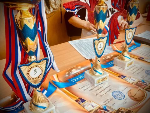 Фото-репортаж: НЗМУ помогает развивать баскетбол во Врангеле