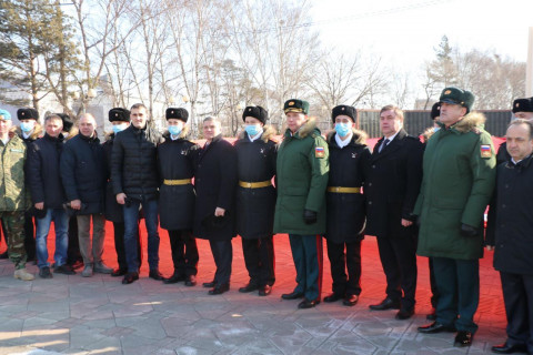 Фото-репортаж: Виктор Тарабарин: «День защитника Отечества является олицетворением самых славных моментов боевой летописи»