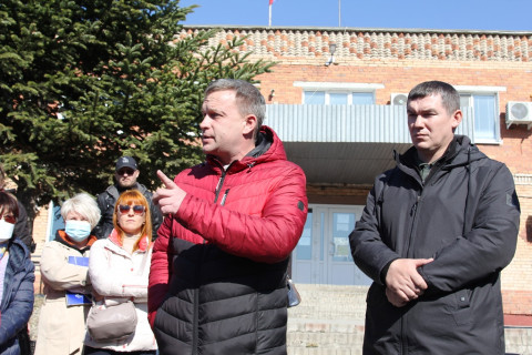 Фото-репортаж: Массовый митинг против ядохимикатов прошел в Приморье - жители говорят о геноциде