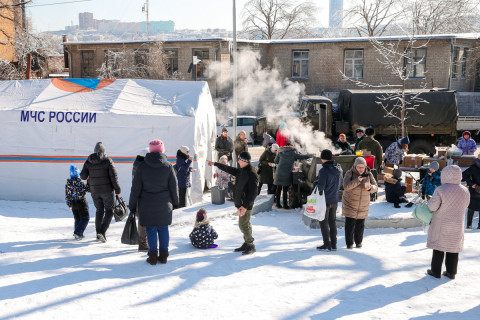 Фото-репортаж: Власти Владивостока продолжают работы по ликвидации ЧС