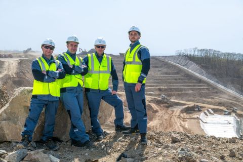 Фото-репортаж: НЗМУ и Восток-Сервис расширяют находкинский рынок аутсорсинга