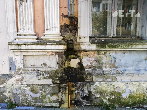 Фото-репортаж: Стены рушатся: как спасти исторический центр Владивостока