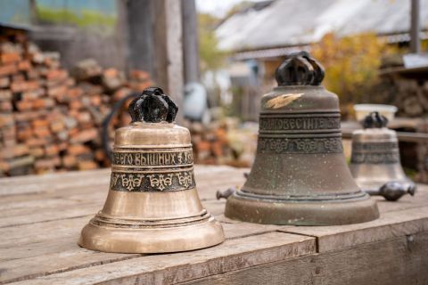 Фото-репортаж: Новый купол поднимется над звонницей рядом с памятником «Скорбящая мать»