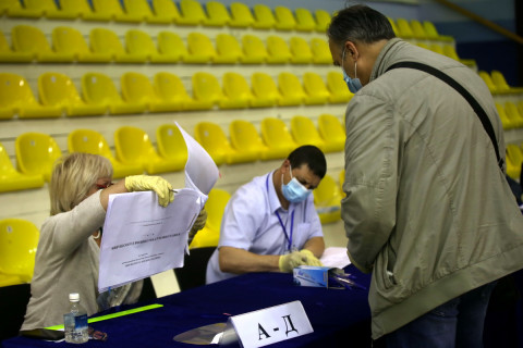 Фото-репортаж: Голосование по поправкам началось в Приморье