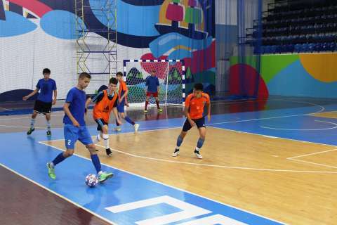Фото-репортаж: Приморская сборная по мини-футболу готовится к «Детям Азии»
