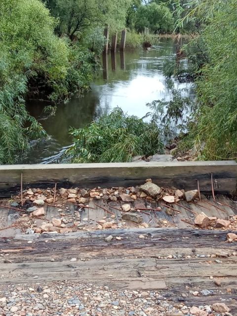 Фото-репортаж: «Всем селом просим»: приморцы просят починить старые мосты