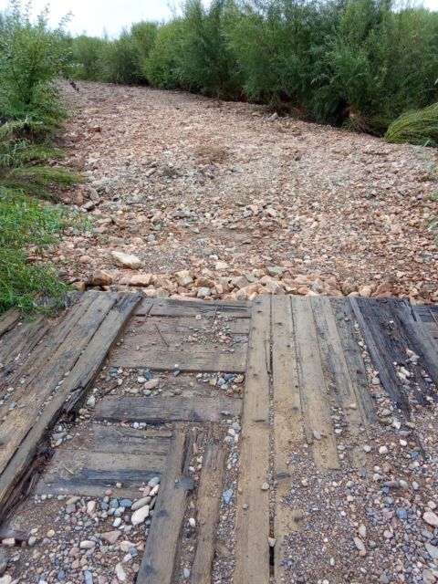 Фото-репортаж: «Всем селом просим»: приморцы просят починить старые мосты