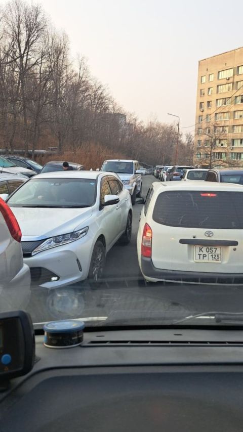 Фото-репортаж: Очередную оптимизацию дорожного движения пообещали в Управлении транспорта Владивостока