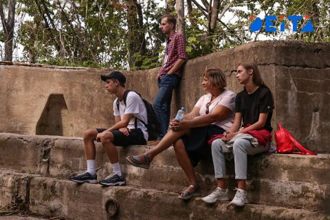 Фото-репортаж: "Зачем вы это построили": высотки могут убить Владивостокскую крепость