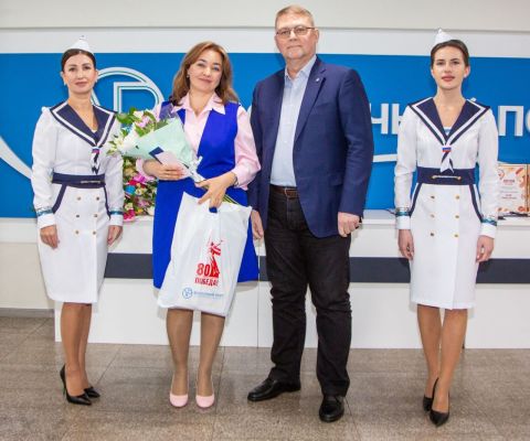 Фото-репортаж: 32 «восточника» получили звание «Ветеран морского порта»