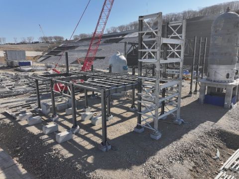 Фото-репортаж: Местный бизнес получил от НЗМУ контракты более чем на 10 млрд рублей